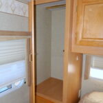 2004 Jayco GRANITE RIDGE 3100SS Class-C, Slide-Out, Clean * LOW MILES!-Thumbnail