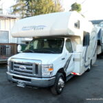 2018 Thor FREEDOM ELITE 23H Class-C, Non-Slide, Low Miles-Thumbnail