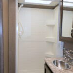 2018 Thor FREEDOM ELITE 23H Class-C, Non-Slide, Low Miles-Thumbnail