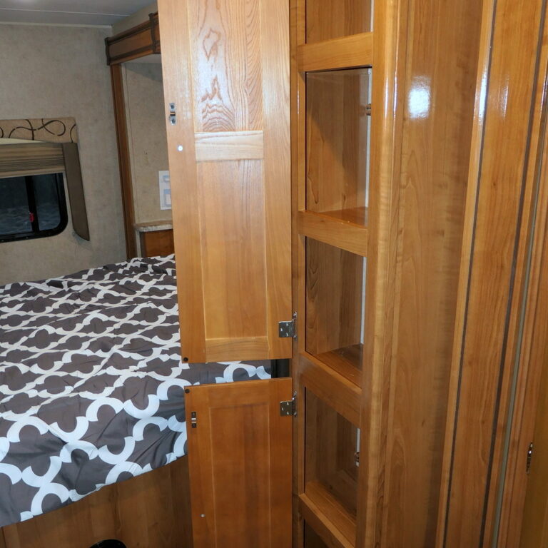 2018 Coachmen LEPRECHAUN 311FS Class-C, 2-Slide-Outs, Leveling Jacks, Full Paint!-Image