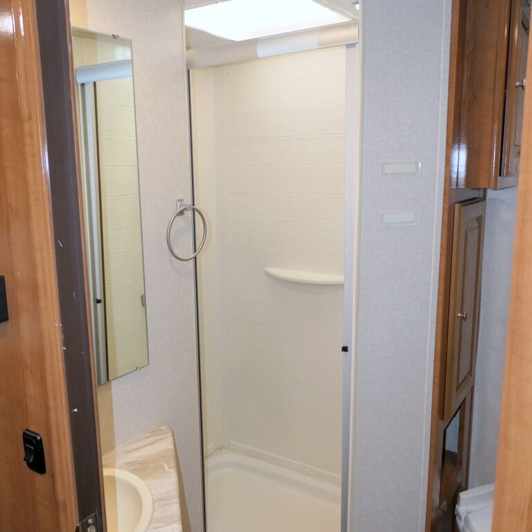 2018 Coachmen LEPRECHAUN 311FS Class-C, 2-Slide-Outs, Leveling Jacks, Full Paint!-Image