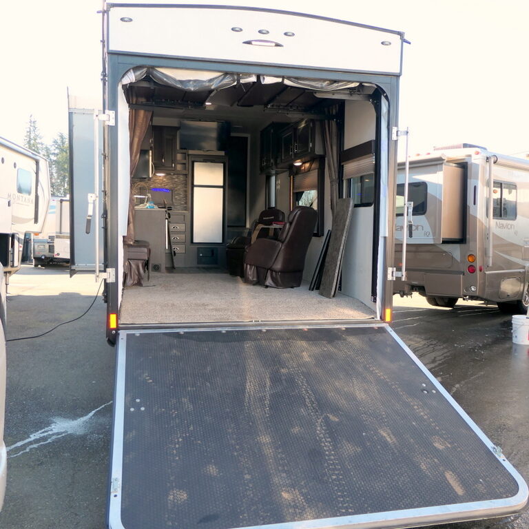 2018 SANDSTORM F286SLR G-Series Toy Hauler, By Forest River, Generator, 2-Slides-Image