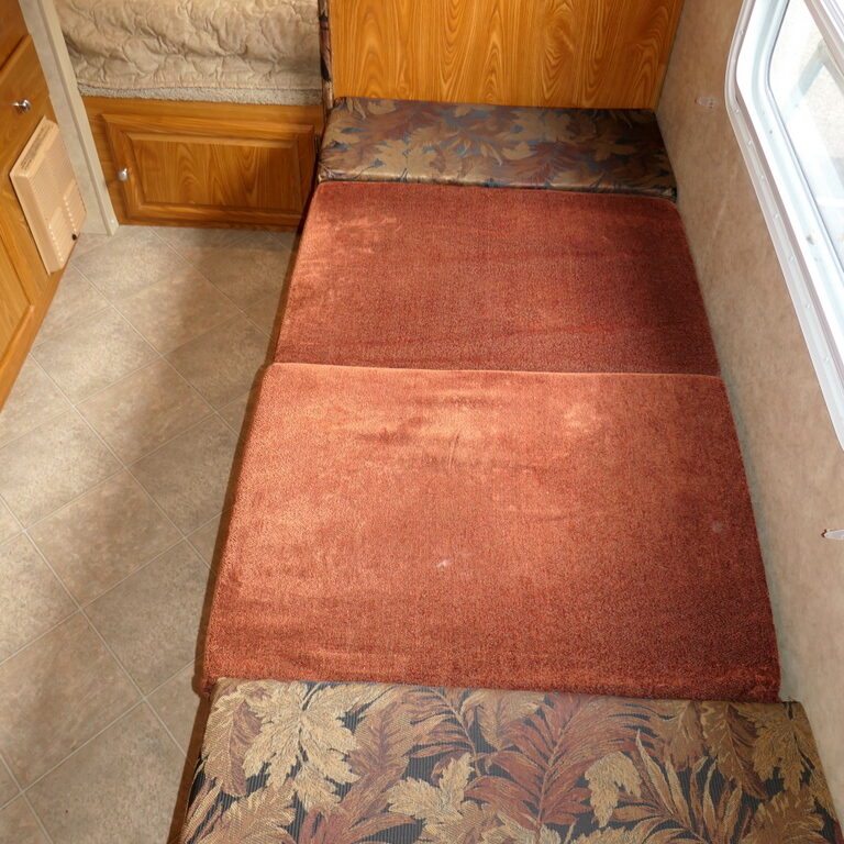 2009 Dutchmen RAINIER 16QB Travel Trailer, Clean * 1-Owner!-Image