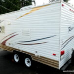 2009 Dutchmen RAINIER 16QB Travel Trailer, Clean * 1-Owner!-Thumbnail