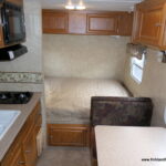 2009 Dutchmen RAINIER 16QB Travel Trailer, Clean * 1-Owner!-Thumbnail