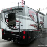 2014 Jayco MELBOURNE 29D Class-B+, Automatic Jacks, Paint, 3-Slide-Outs-Thumbnail