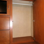 2014 Jayco MELBOURNE 29D Class-B+, Automatic Jacks, Paint, 3-Slide-Outs-Thumbnail