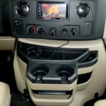 2017 Winnebago MINNIE WINNIE 22R Class-C, U-Shaped Dinette, Sleep-5-Thumbnail