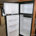 2009 Cedar Creek SILVERBACK 30LSA 5th/Wheel by Forest River, 3-Slide-Outs-Thumbnail