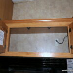 2009 Cedar Creek SILVERBACK 30LSA 5th/Wheel by Forest River, 3-Slide-Outs-Thumbnail