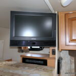 2011 Winnebago ACCESS PREMIER 31JP Class-C, 2-Slide-Outs, Bunk Beds-Thumbnail