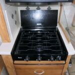 2011 Winnebago ACCESS PREMIER 31JP Class-C, 2-Slide-Outs, Bunk Beds-Thumbnail