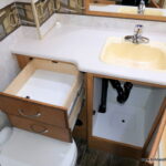 2011 Winnebago ACCESS PREMIER 31JP Class-C, 2-Slide-Outs, Bunk Beds-Thumbnail