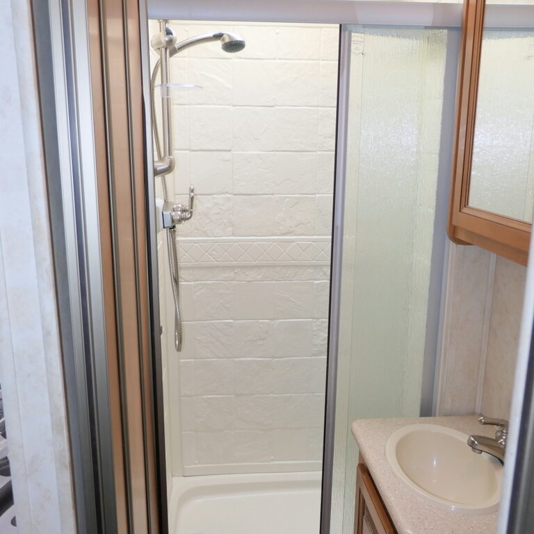 2013 PHANTOM 24P Class-C, By Nexus RV, Slide-Out, Sleeps-6-Image