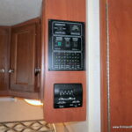 2015 VISTA 26HE Class-A, By Winnebago, Slide-Out, Only 27′-Thumbnail