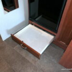 2015 VISTA 26HE Class-A, By Winnebago, Slide-Out, Only 27′-Thumbnail