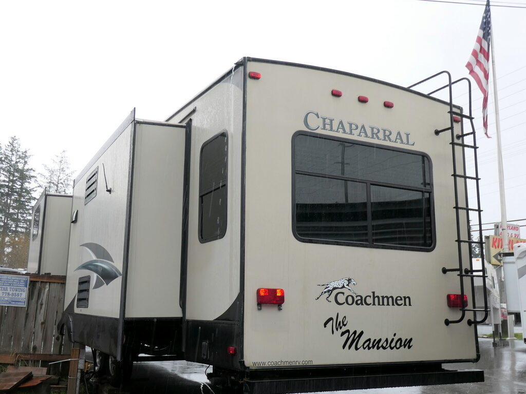 2017 Coachmen CHAPARRAL 390QSMB 5th Wheel, by Forest River, 4 Slide-Outs-Image