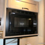 2019 Thor FOUR WINDS 22E Class-C, Low Miles, Sleeps-6, Non-Slide!-Thumbnail