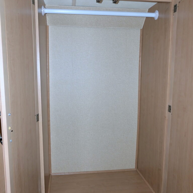 2019 Thor FOUR WINDS 22E Class-C, Low Miles, Sleeps-6, Non-Slide!-Image