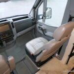 2019 Winnebago NAVION 24V Class-C, Twin Beds, Mercedes Sprinter, Full Paint!-Thumbnail