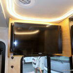 2019 Winnebago NAVION 24V Class-C, Twin Beds, Mercedes Sprinter, Full Paint!-Thumbnail