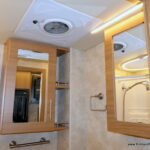 2019 Winnebago NAVION 24V Class-C, Twin Beds, Mercedes Sprinter, Full Paint!-Thumbnail