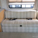 2005 Four Winds CHATEAU 31P Class-C, Slide-Out, Low Miles, Hydraulic Jacks-Thumbnail