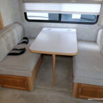 2005 Four Winds CHATEAU 31P Class-C, Slide-Out, Low Miles, Hydraulic Jacks-Thumbnail