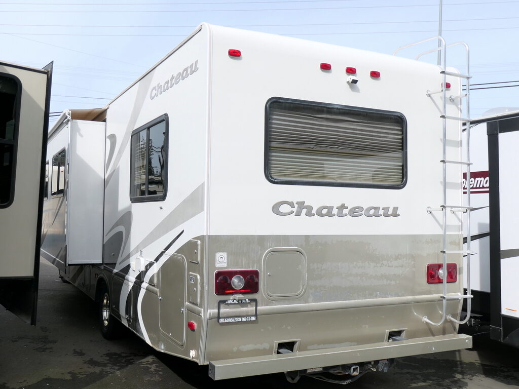 2005 Four Winds CHATEAU 31P Class-C, Slide-Out, Low Miles, Hydraulic Jacks-Image