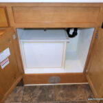 2013 Winnebago CHALET 26QR Class-C, Slide-Out, Sleeps-6-Thumbnail