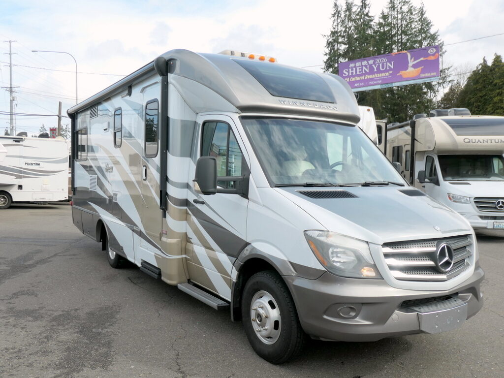 2014 Winnebago VIEW Profile 24G Class-B+, 2-Slide-Outs, Full Body Paint, Jacks!-Image