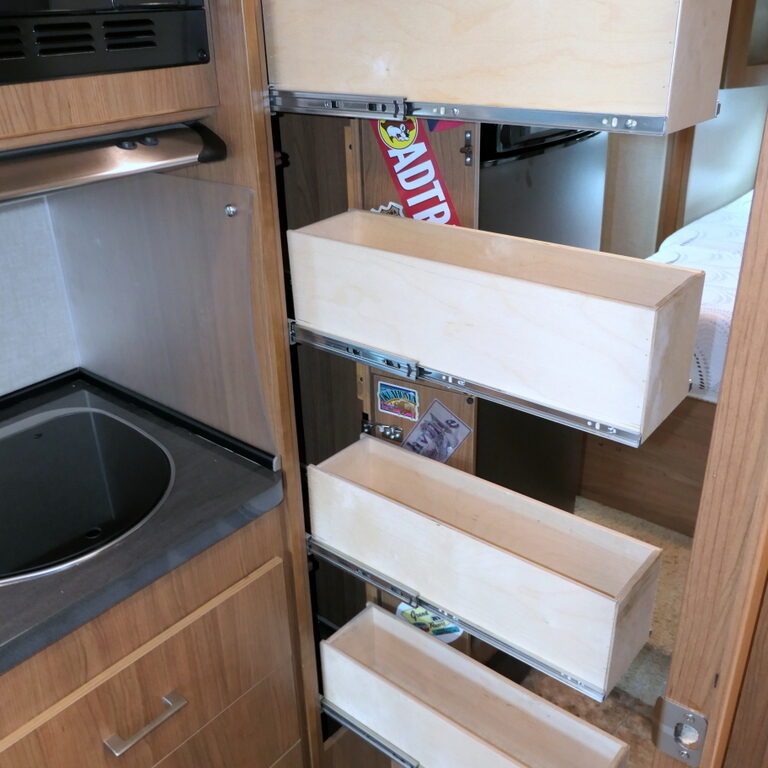 2014 Winnebago VIEW Profile 24G Class-B+, 2-Slide-Outs, Full Body Paint, Jacks!-Image