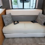 2016 Winnebago MINNIE WINNIE 31K Class-C, Slide-Out, Low Miles, Thermal Windows-Thumbnail