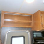 2016 Winnebago MINNIE WINNIE 31K Class-C, Slide-Out, Low Miles, Thermal Windows-Thumbnail