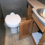 2016 Winnebago MINNIE WINNIE 31K Class-C, Slide-Out, Low Miles, Thermal Windows-Thumbnail