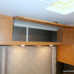 2016 Winnebago MINNIE WINNIE 31K Class-C, Slide-Out, Low Miles, Thermal Windows-Thumbnail