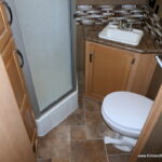 2017 Thor CHATEAU 31W Class-C, Full-Wall Slide-Out, Auto-Leveling, Low Miles-Thumbnail