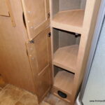 2017 Thor CHATEAU 31W Class-C, Full-Wall Slide-Out, Auto-Leveling, Low Miles-Thumbnail