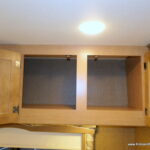 2017 Thor CHATEAU 31W Class-C, Full-Wall Slide-Out, Auto-Leveling, Low Miles-Thumbnail