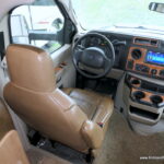 2017 Thor CHATEAU 31W Class-C, Full-Wall Slide-Out, Auto-Leveling, Low Miles-Thumbnail