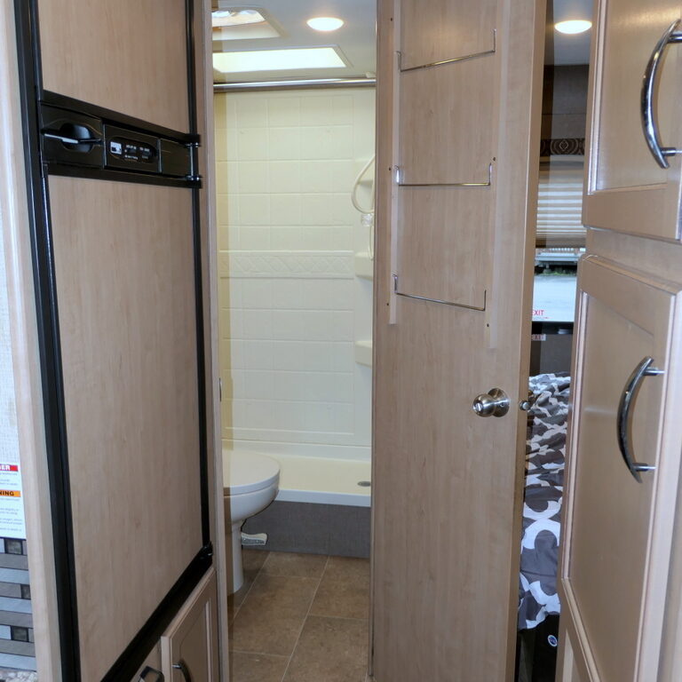 2018 CHATEAU 22B Class-C, By Thor Motor Coach, Low Miles, Slide-Out-Image