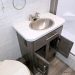 2025 Entegra ODYSSEY SE 22CF Class-C, Slide-Out, Low Miles-Thumbnail