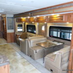 2014 BOUNDER 35K Class-A, By Fleetwood RV, 2-Slide-Outs, Full Body Paint, 1-1/2 Bath-Thumbnail