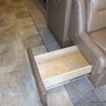 2014 BOUNDER 35K Class-A, By Fleetwood RV, 2-Slide-Outs, Full Body Paint, 1-1/2 Bath-Thumbnail