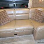 2014 BOUNDER 35K Class-A, By Fleetwood RV, 2-Slide-Outs, Full Body Paint, 1-1/2 Bath-Thumbnail