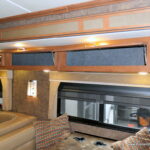 2014 BOUNDER 35K Class-A, By Fleetwood RV, 2-Slide-Outs, Full Body Paint, 1-1/2 Bath-Thumbnail