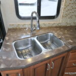 2014 BOUNDER 35K Class-A, By Fleetwood RV, 2-Slide-Outs, Full Body Paint, 1-1/2 Bath-Thumbnail