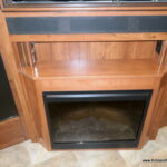 2014 BOUNDER 35K Class-A, By Fleetwood RV, 2-Slide-Outs, Full Body Paint, 1-1/2 Bath-Thumbnail