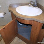 2014 BOUNDER 35K Class-A, By Fleetwood RV, 2-Slide-Outs, Full Body Paint, 1-1/2 Bath-Thumbnail