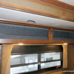 2014 BOUNDER 35K Class-A, By Fleetwood RV, 2-Slide-Outs, Full Body Paint, 1-1/2 Bath-Thumbnail